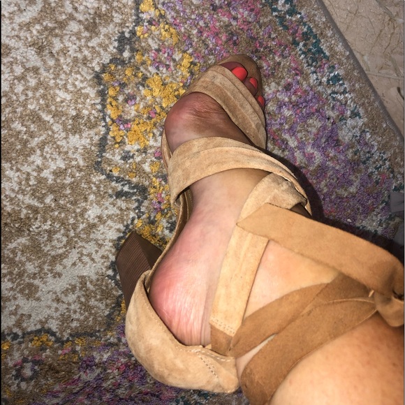 Schutz lace up heels in Carmel brown, great! - Picture 2 of 8